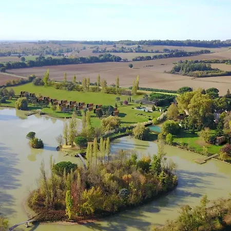 Domaine De Boulouch מלון לקטור