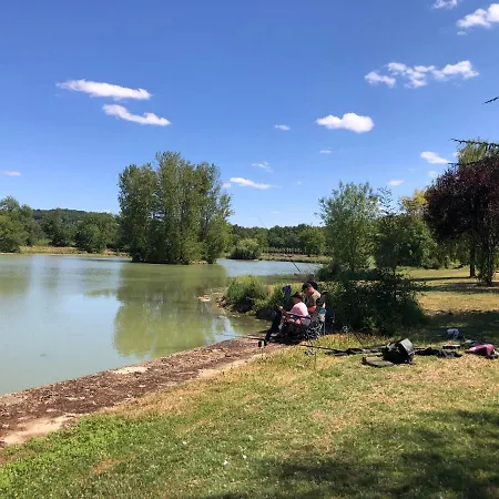 מלון Domaine De Boulouch לקטור