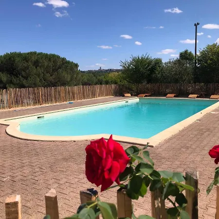 Domaine De Boulouch מלון לקטור