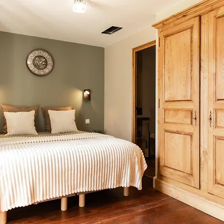 מלון Domaine De Boulouch