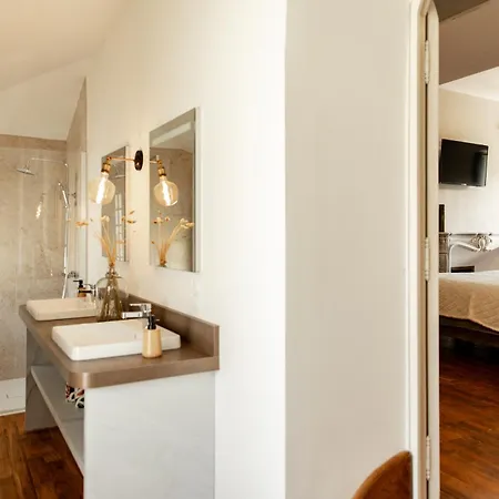 Hotel Domaine De Boulouch